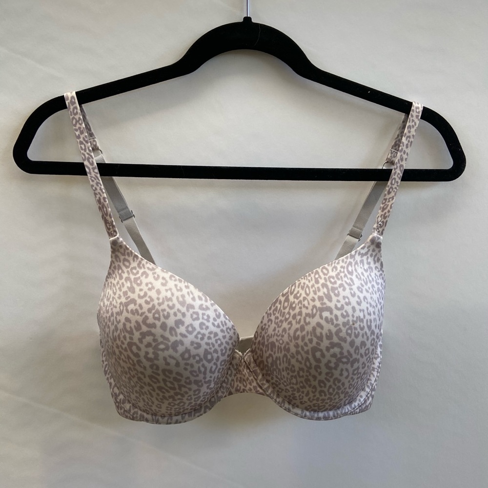 Victoria’s Secret Biofit 32DD